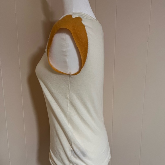 We the Free tiger appliqué tee. - Picture 5 of 12